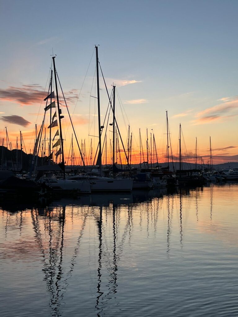 Harbour View Guest House Brixham | brixham photography Exploring Brixham
